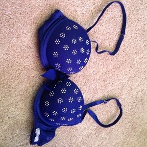 Navy blue bra from Aerie.