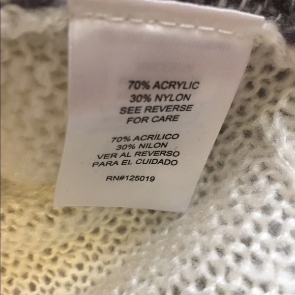 For Sandra ๐Cute sweater ๐ - Picture 4 of 4