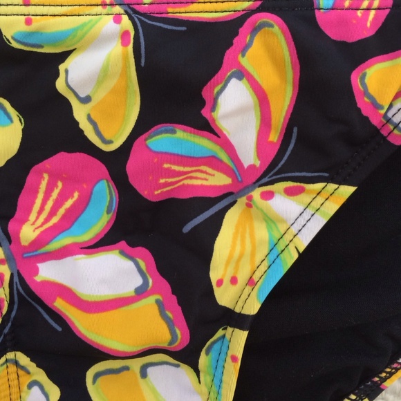 Bikini - Picture 2 of 3