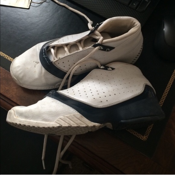 2 pairs of Jordan's $10 - Picture 2 of 2