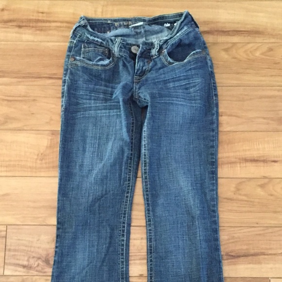 Hydraulic Lola Curvy Boot Flare