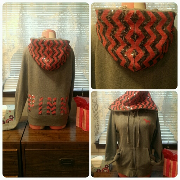 ❌sold on ebay❌VS chevron bling hoodie