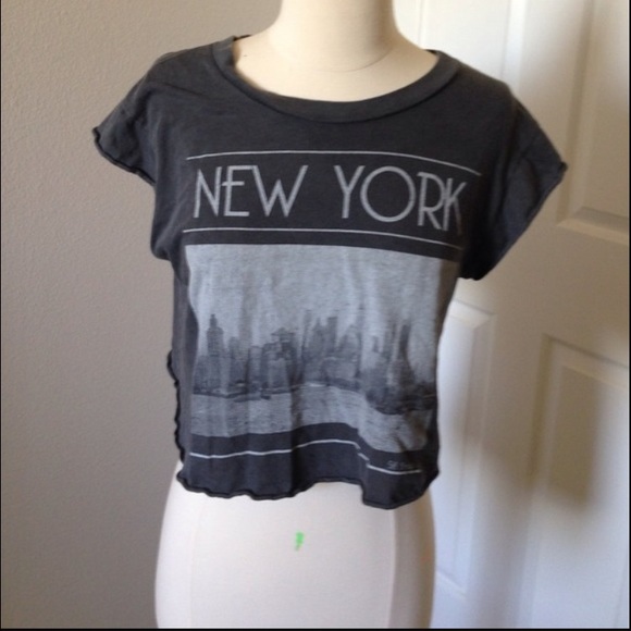 Brandy Melville New York tee
