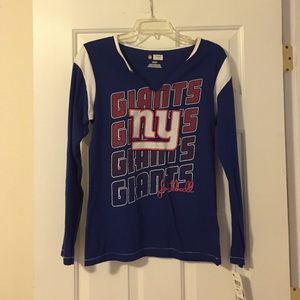 NWT - NY Giants Football T-shirt