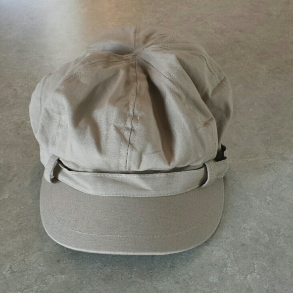 Forever 21 tan hat NWT