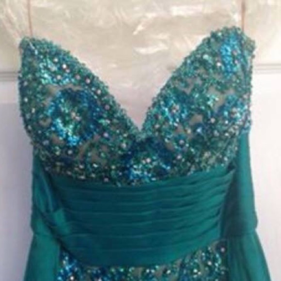 Teal gown - Picture 2 of 2