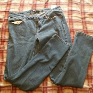 Demi curve skinny jeans