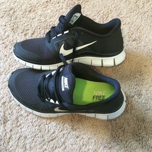 Nike Free Run 5.0. No Trades 🚫🚫