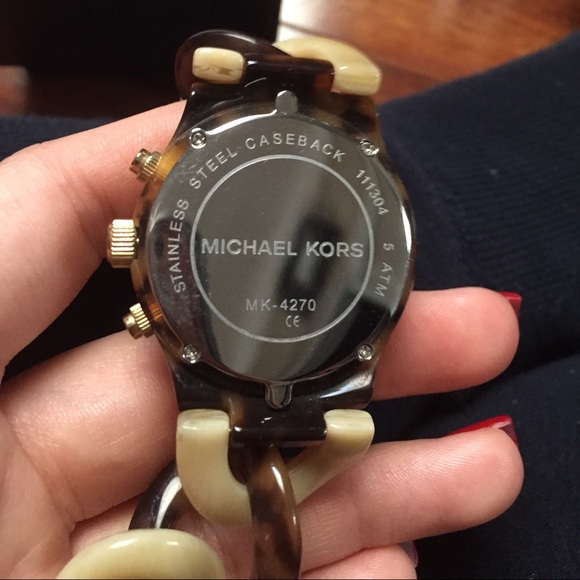 Michael Kors Watch - Picture 2 of 4