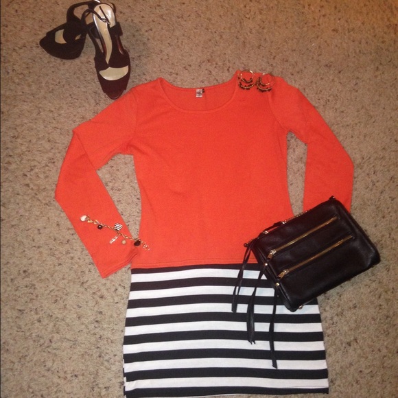 🎀👗💄One piece long sleeve dress.💄👗🎀