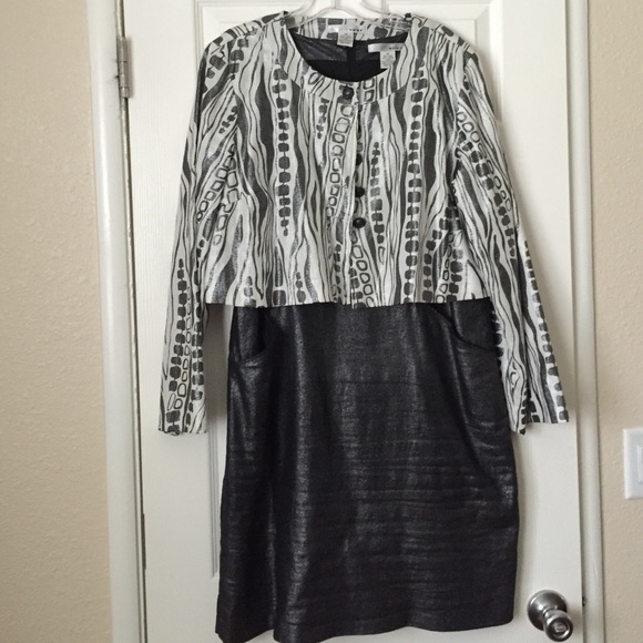 Shiny dark silver dress