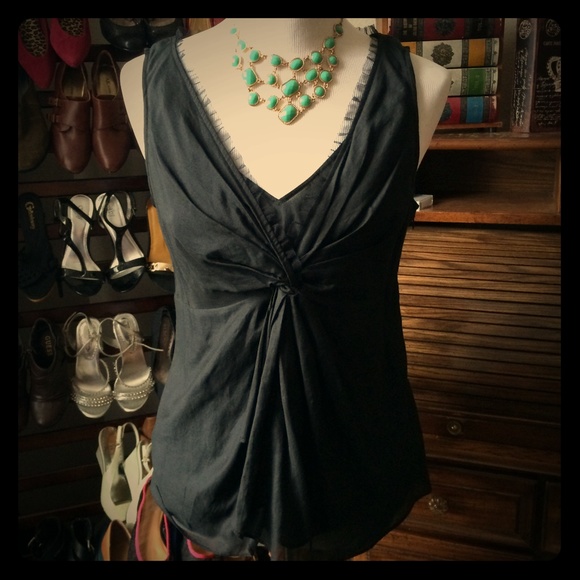 White House Black Market sleeves top