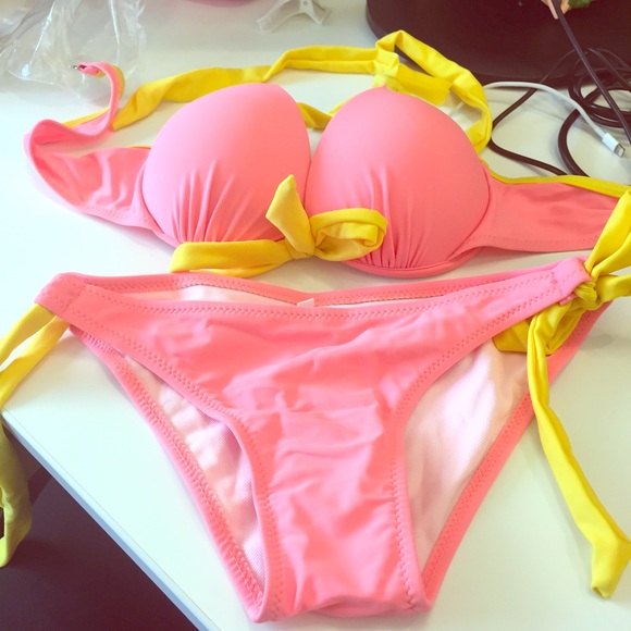 NWOT Pink and yellow bikini set