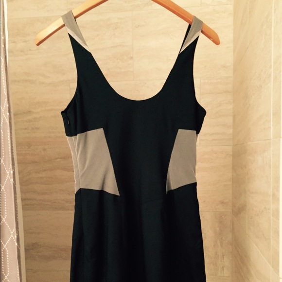 Bebe dress - Picture 2 of 4