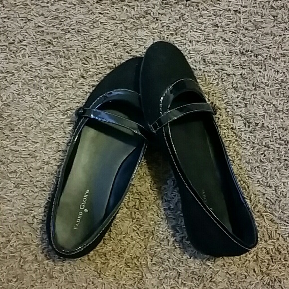 Ballet flats