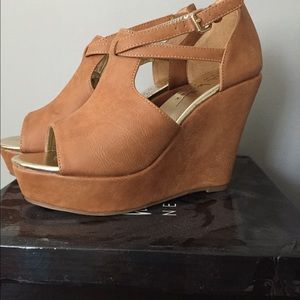 Nicole Miller leather wedge
