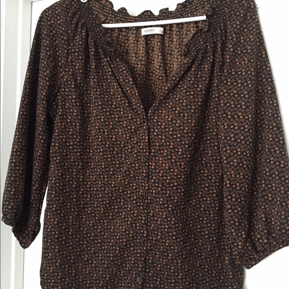 Old navy peasant shirt