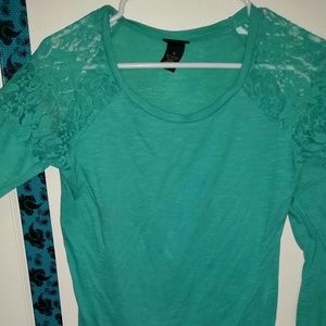 Long sleeve lace top