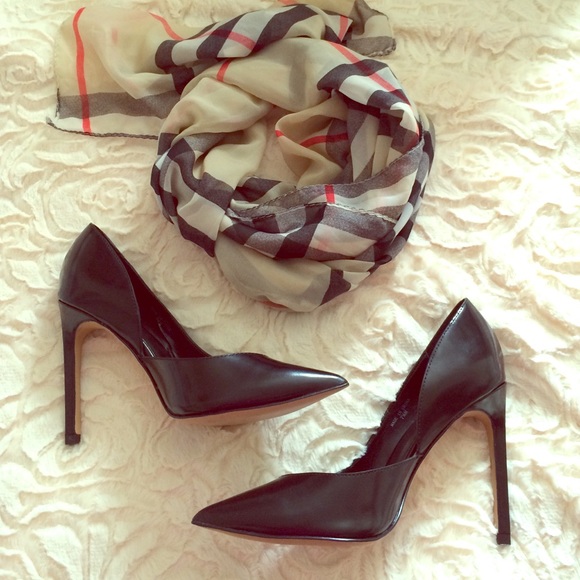 kate spade Saturday Black Pointy-Toe Pumps