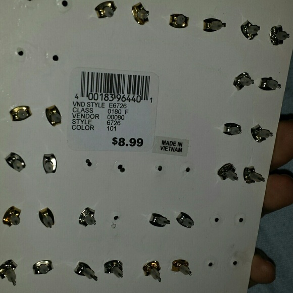 Earrings - Picture 3 of 3