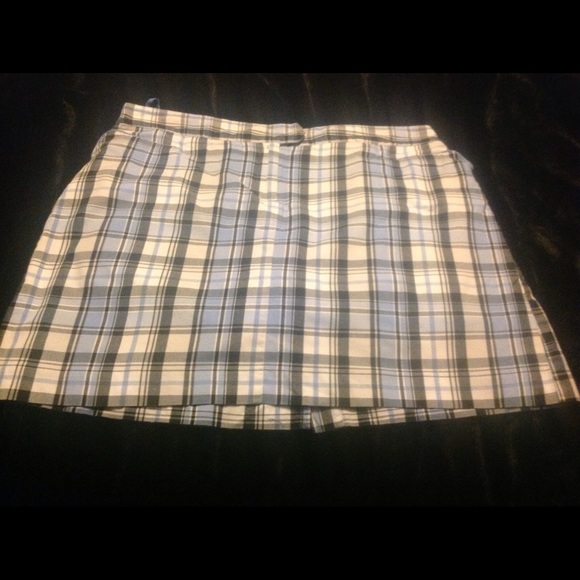 Izod 14 skort