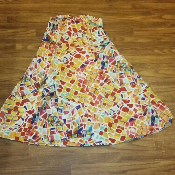 🚫SOLD🚫 Abstract Strapless Dress - Picture 1 of 2