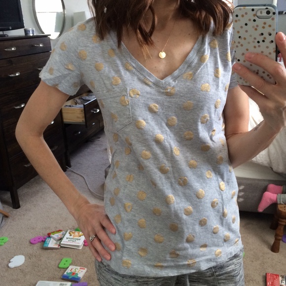 GAP Tops - 🚫SOLD🚫 Gap Metallic Dot T