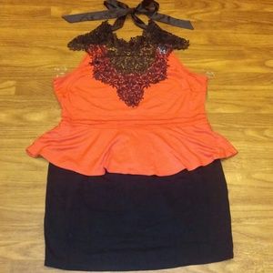 🚫SOLD🚫 Beautiful Lace Neck Tie Dress