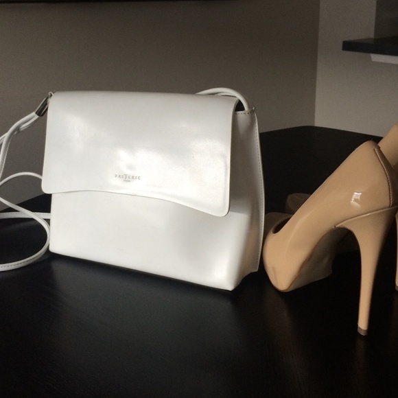 Purse - Picture 3 of 4