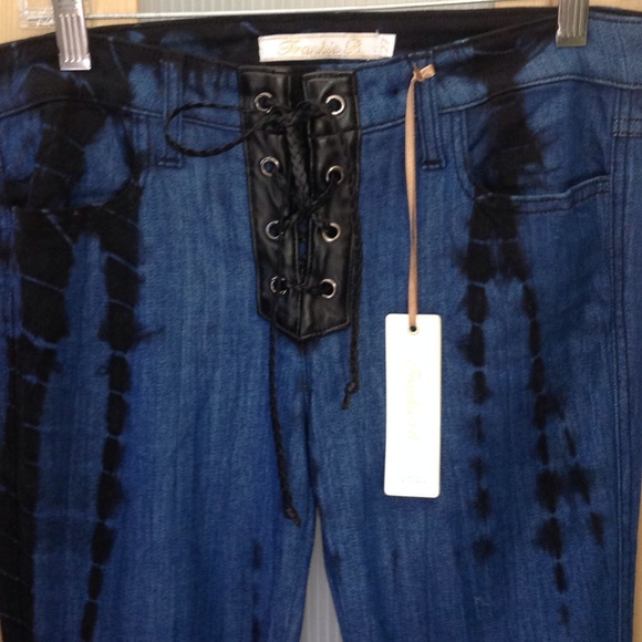 Frankie B flare stretch jeans