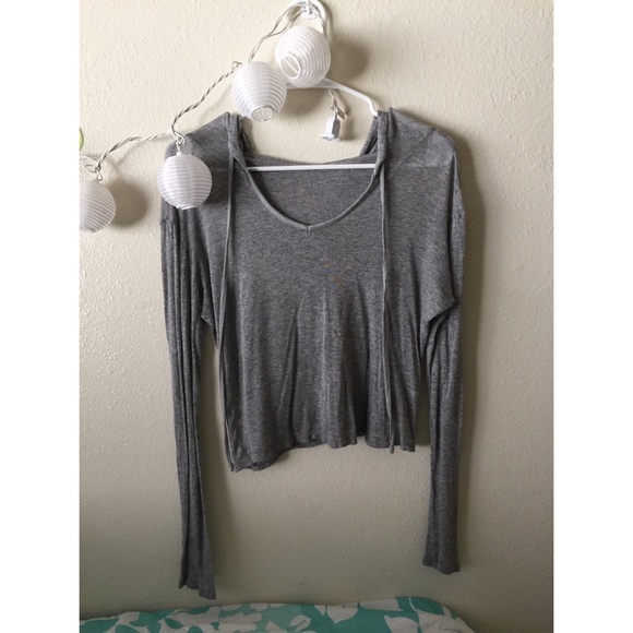 Thin gray sweater