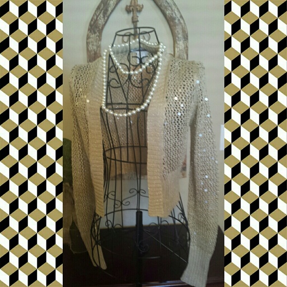 White House Black Market Sz S NWOT