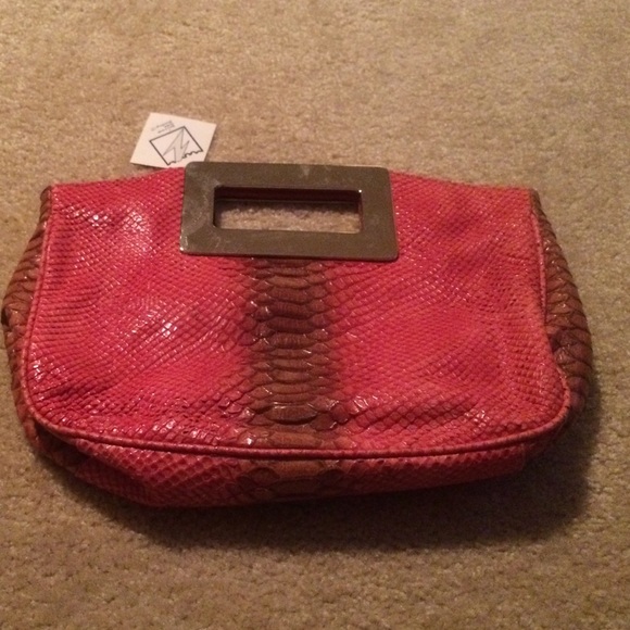 NWT sorbet faux snake clutch