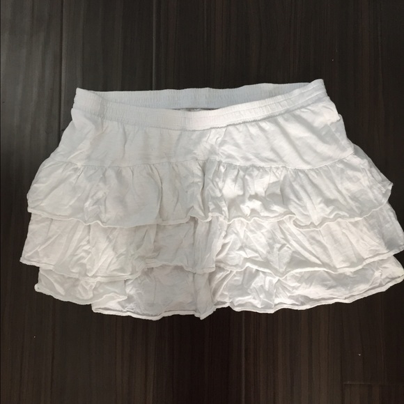 American eagle white skirt