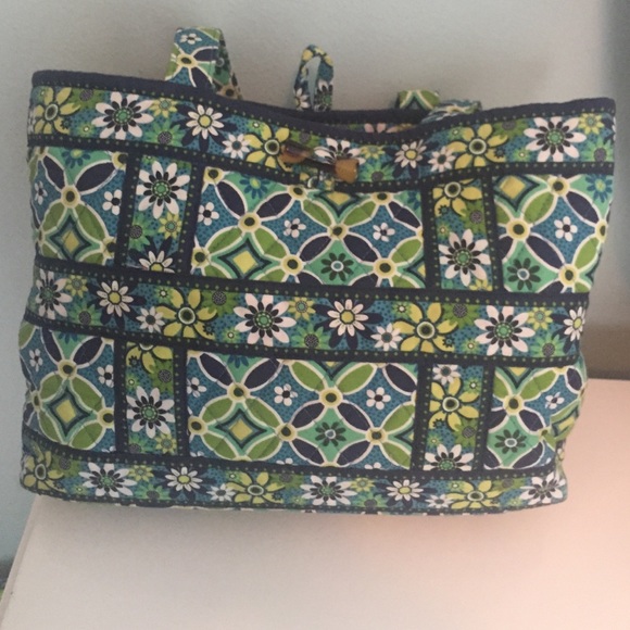 Vera Bradley small tote - Picture 1 of 2