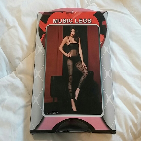 PRICE FIRM Lingerie body suit Brand New