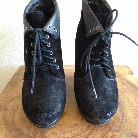 Trouvé Lace-up Wedge Booties - Picture 2 of 4