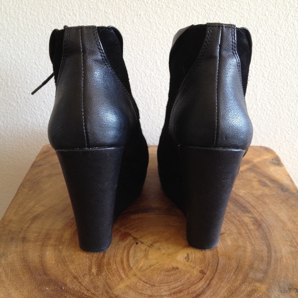 Trouvé Lace-up Wedge Booties - Picture 3 of 4