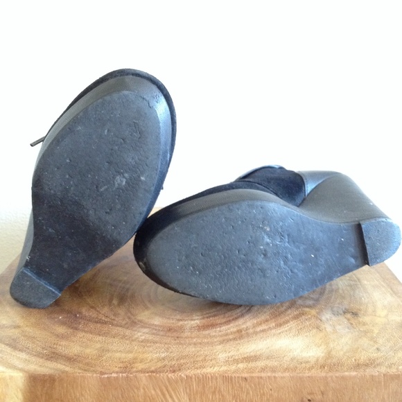 Trouvé Lace-up Wedge Booties - Picture 4 of 4