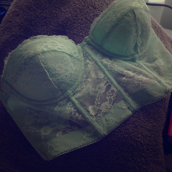 Aqua bra