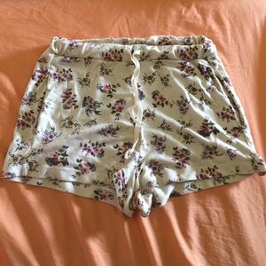 Brandy Melville floral high waisted stretch shorts