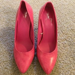Mossimo Pamela hot pink heels