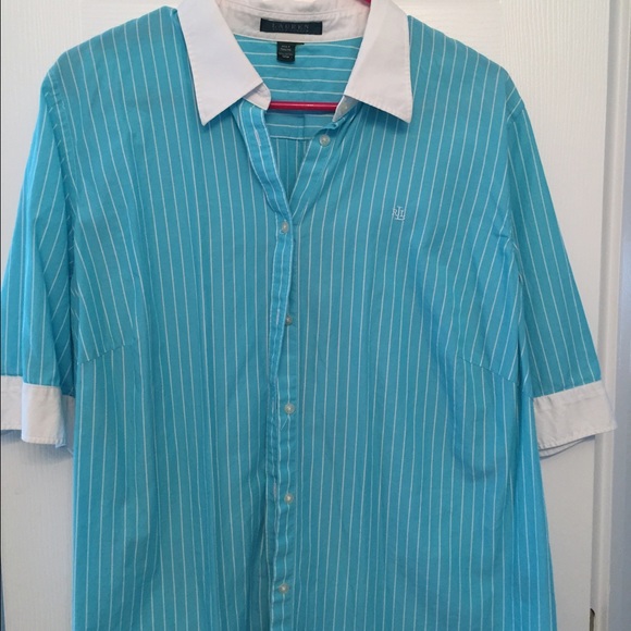 Bundle for @latonyalong 2 shirts