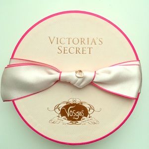 Victoria's Secret box