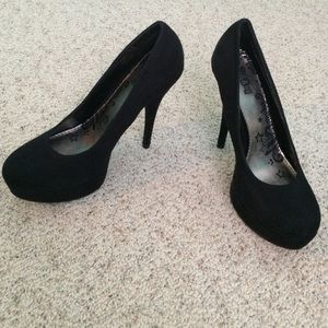 Black platform heels!