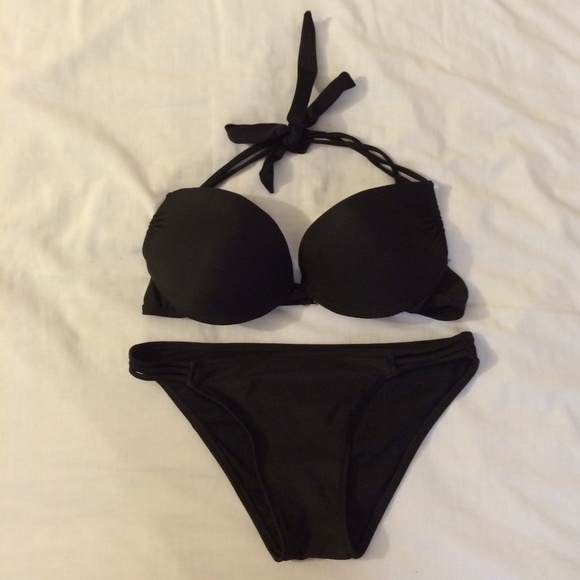 Black bikinni top & bottom