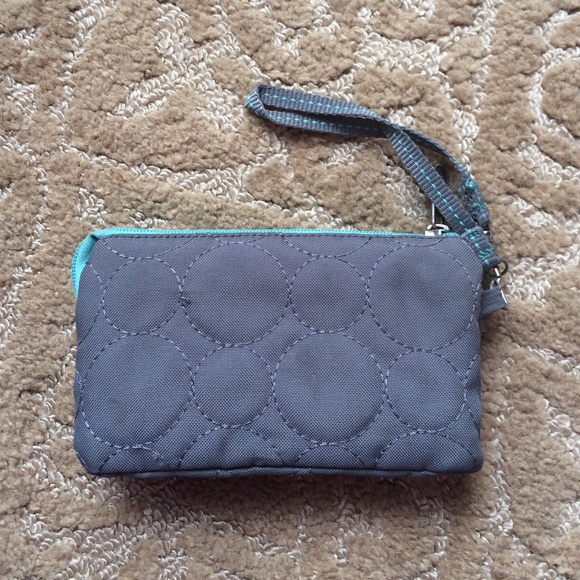 Vary You Wristlet