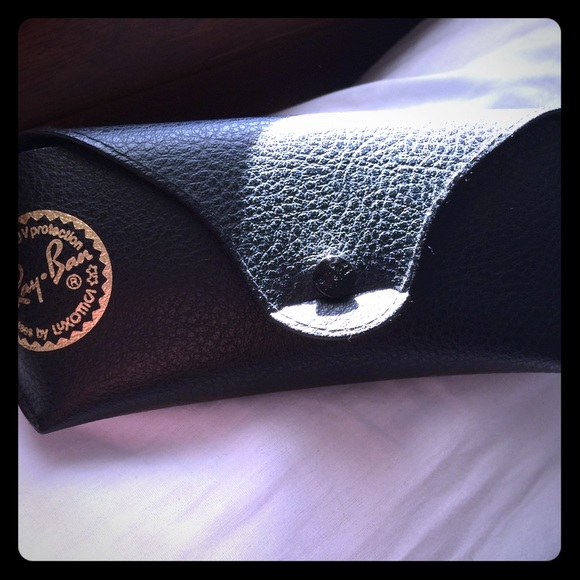 Ray ban case