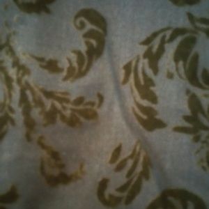 Old Navy Jeans - Old Navy Skinny Velvet Printed Jeans Old Navy Jeans - Old Navy Skinny Velvet Printed Jeans