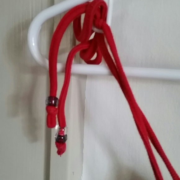 ***SOLD IN BUNDLE***Bandana top size S - Picture 4 of 4